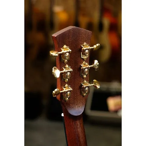 Cort Gold-OC6-NAT Gold Series Электроакустичесая гитара (б\у).