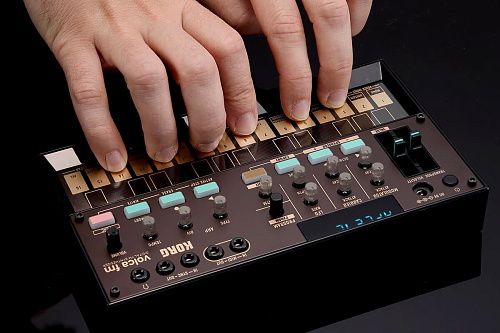 Korg Volca Keys Аналоговый синтезатор.