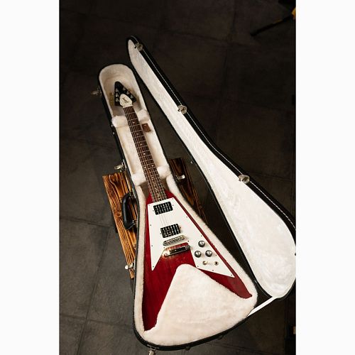 Gibson Flying V Cherry 2009 USA Электрогитара.