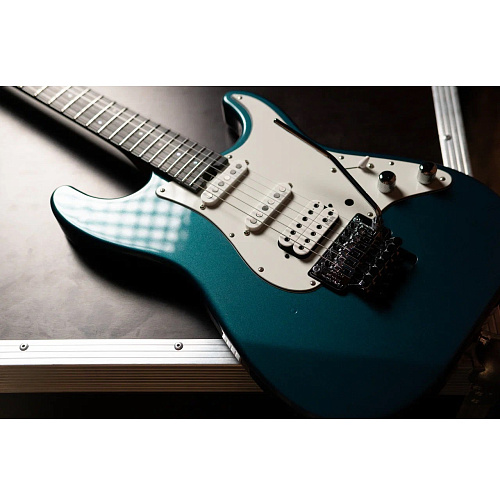 Mano Stratocaster FR H-S-S Электрогитара.